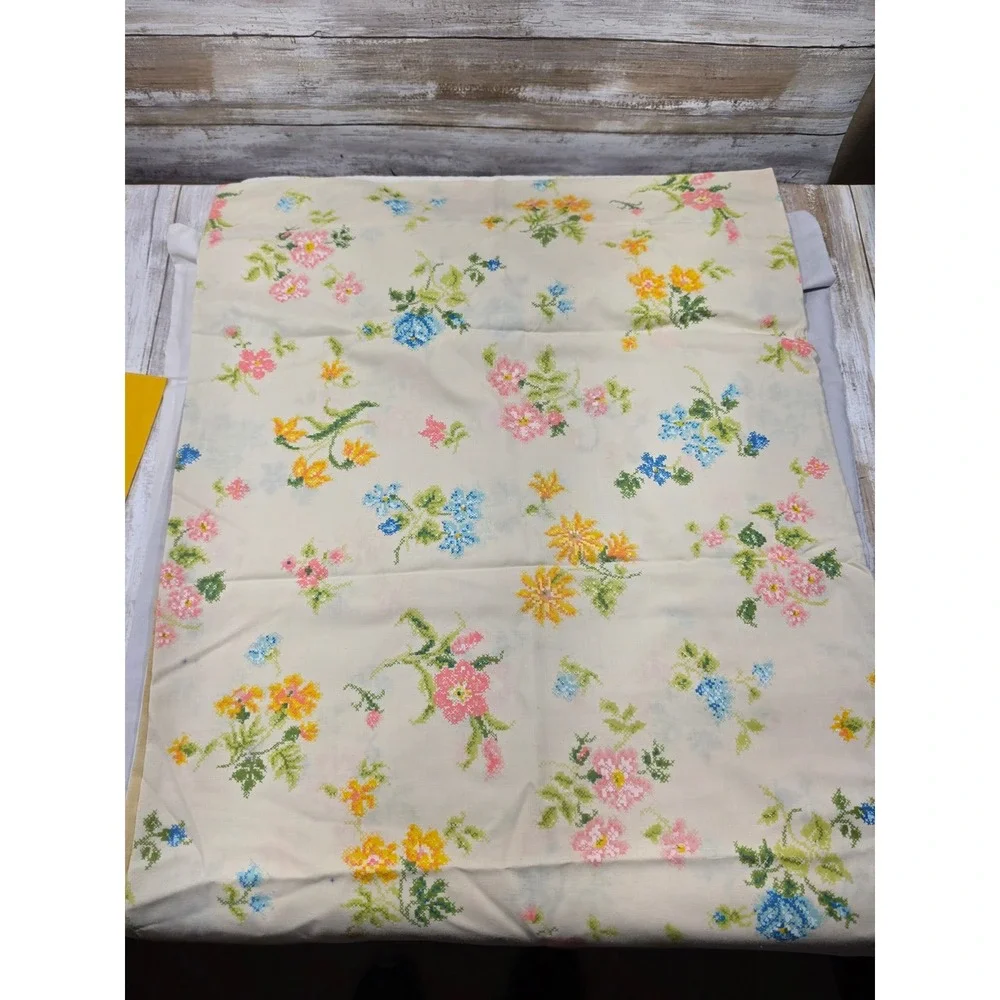 Vintage Pillowcase Lot 10pc. Floral Solid Pastel Mixed Patterns TLC CRAFT